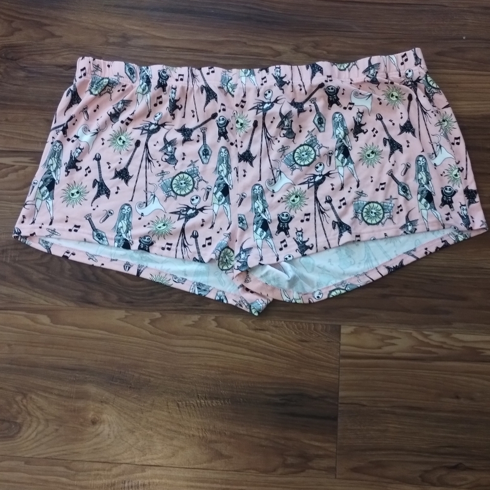 Women size 3XL/ 3XLG (22W-24W)Sleep Shorts Nightmare Before Christmas Disney - Picture 2 of 9